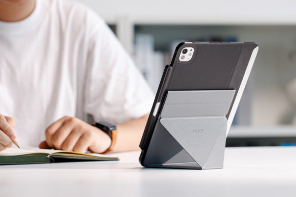 iPad air3 本体 ひび割れ MOFTケース付き imgrc0096635616.jpg?fitin=720:720