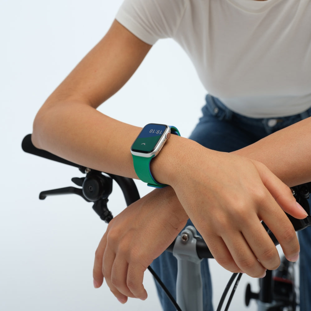 Apple Watch用マグネット式シリコンバンド